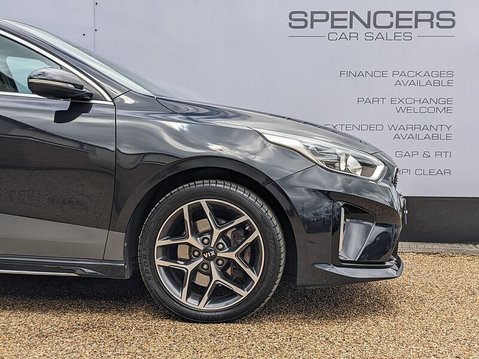Kia Ceed CRDI GT-LINE ISG 11