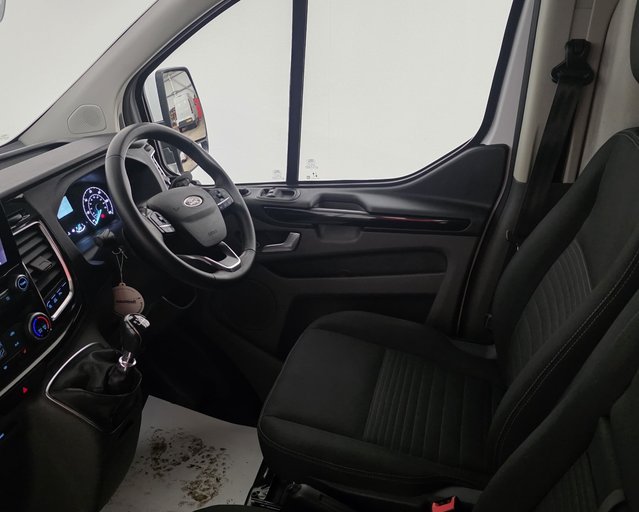 Ford Transit Custom Transit Custom 300 L1 Diesel FWD 2.0 EcoBlue 130ps Low Roof Limited Van