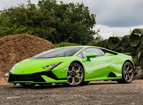 Lamborghini Huracan TECNICA 2
