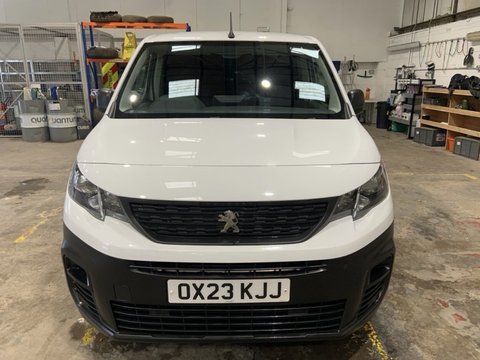 Peugeot Partner BLUEHDI PROFESSIONAL PREMIUM PLUS L1 2