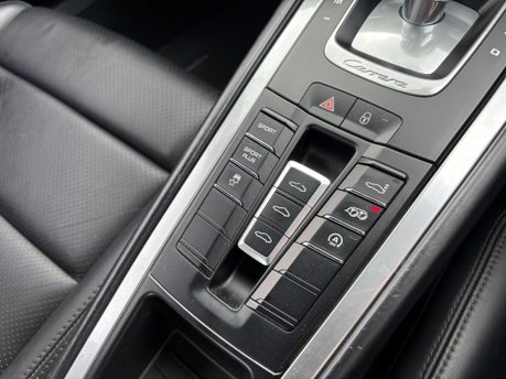 Porsche 911 3.4 991 Carrera 4 Black Edition Coupe 2dr Petrol PDK 4WD Euro 6 (350ps) 41