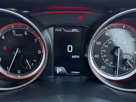 Suzuki Swift 1.2 Dualjet 83 12V Hybrid SZ5 5dr Auto 23