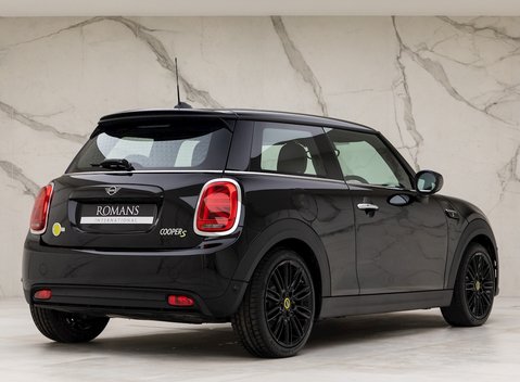 Mini Hatch Electric Level 3 7