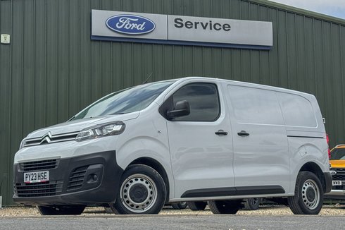 Citroen Dispatch MWB L2H1 Low Roof Enterprise 145bhp 1400 Air Con Sensors SELECT