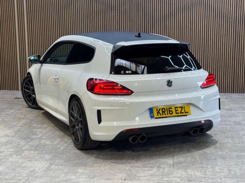 Volkswagen Scirocco 2.0 Scirocco R-Line BlueMotion Technology TDI Semi-Auto 3dr 5