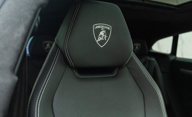 Lamborghini Urus 7