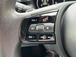 Honda HR-V 1.5 HR-V Elegance i-MMD CVT 5dr 52