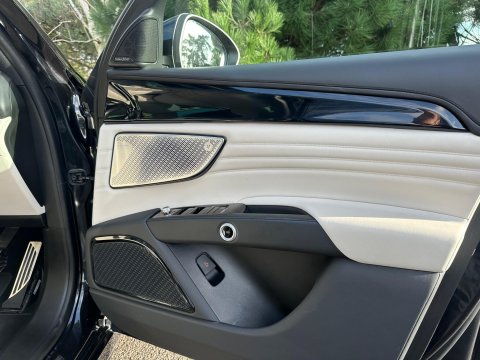 Maserati Grecale 2.0 MHEV Modena ZF 4WD Euro 6 (s/s) 5dr 37