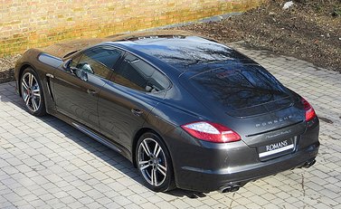 Porsche Panamera Turbo S 7