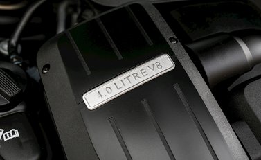 Bentley Flying Spur V8 S Mulliner 36