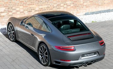 Porsche 911 (991.2) Carrera S 9