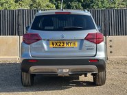 Suzuki Vitara SZ-T 8