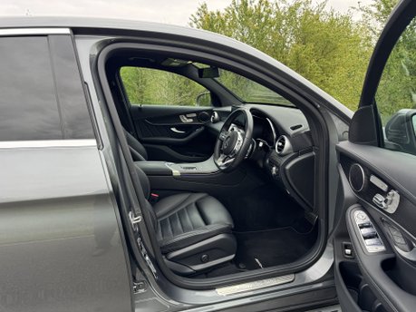Mercedes-Benz GLC GLC 220D 4M AMG Line Premium Plus Coupe Auto Diesel SUNROOF/MEMORY SEATS 6