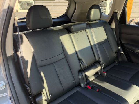 Nissan X-Trail 1.6 dCi Tekna SUV 5dr Diesel Manual Euro 6 (s/s) (130 ps) 22