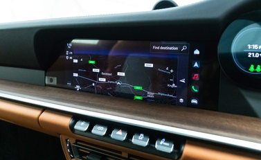 Porsche 911 (992) Sport Classic 18