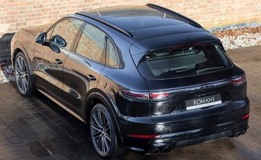 Porsche Cayenne Turbo 7