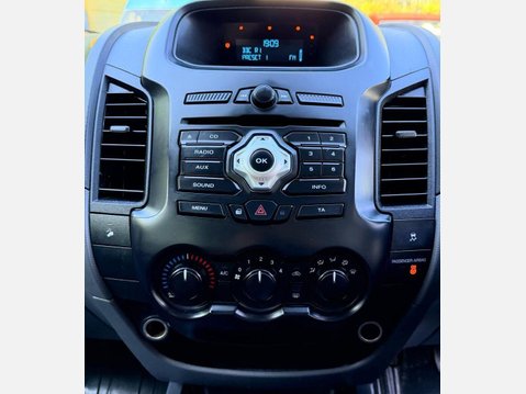 Ford Ranger 2.2 TDCi XL Super Pickup Extended Cab 4dr Diesel Manual 4WD Euro 5 (150 ps) 31