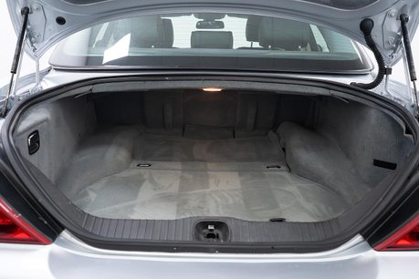 Jaguar XJ 3.0 V6 Sovereign Saloon 4dr Petrol Automatic (249 g/km, 240 bhp) 23
