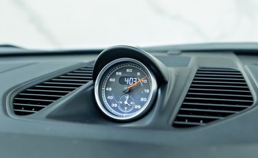 Porsche 911 Carrera GTS CABRIOLET (991.2) 22