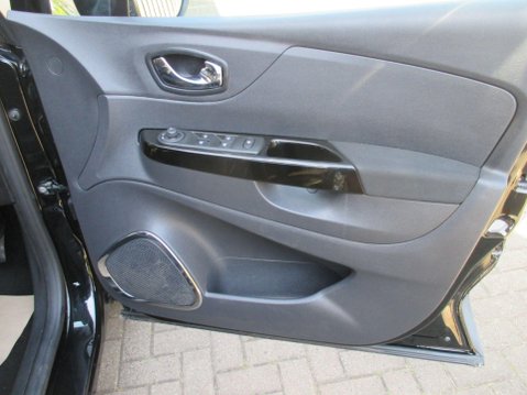 Renault Captur 0.9 TCe ENERGY Dynamique Nav Euro 6 (s/s) 5dr 45