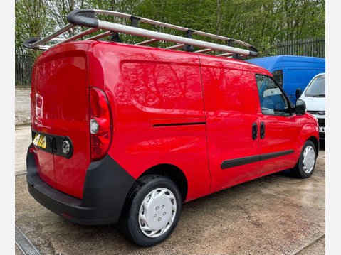 Vauxhall Combo 1.6 Turbo D 2000 Edition Panel Van 4dr Diesel Manual L1 H1 Euro 6 (75 ps) 8