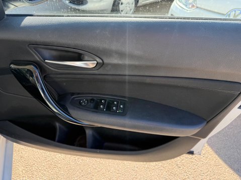 BMW 1 Series 1.5 118i Sport Euro 6 (s/s) 5dr 9