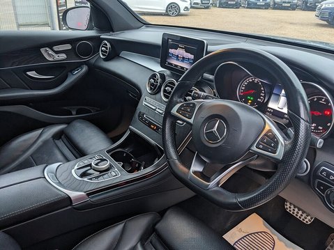 Mercedes-Benz GLC GLC 250 4MATIC AMG LINE PREMIUM 12
