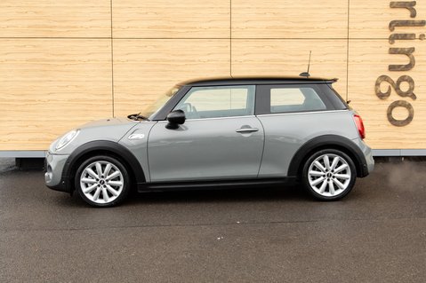 Mini Hatch COOPER S CLASSIC 13