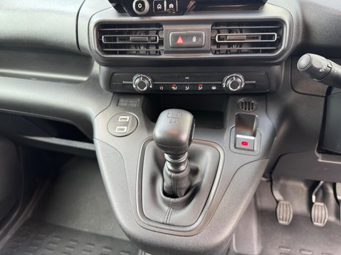 Peugeot Partner BLUEHDI PROFESSIONAL L1 27