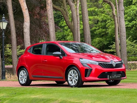 Renault Clio EVOLUTION E-TECH