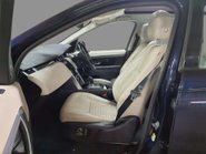 Land Rover Discovery Sport 2.0 Discovery Sport SE D MHEV Auto 4WD 5dr 4