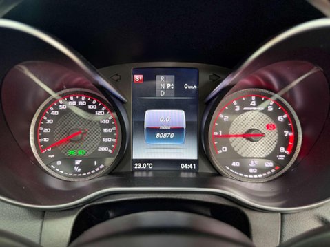 Mercedes-Benz C Class 4.0 C63 V8 BiTurbo AMG S (Premium) Saloon 4dr Petrol SpdS MCT Euro 6 (s/s) 32