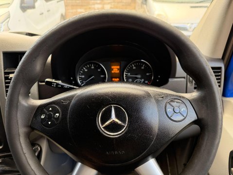 Mercedes-Benz Sprinter 2.1 314 CDi Panel Van 5dr Diesel Manual RWD L2 H3 (213 g/km, 140 bhp) 31