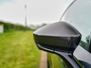 Aston Martin DBX 707 21