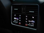 Porsche Cayenne TURBO S E-HYBRID 13