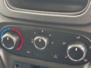 Iveco Daily 70C18V Welfare Unit - Tail Lift / Toilet / 7 Seats / Air Con 20