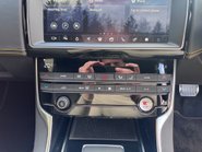 Jaguar XE SPORT 19