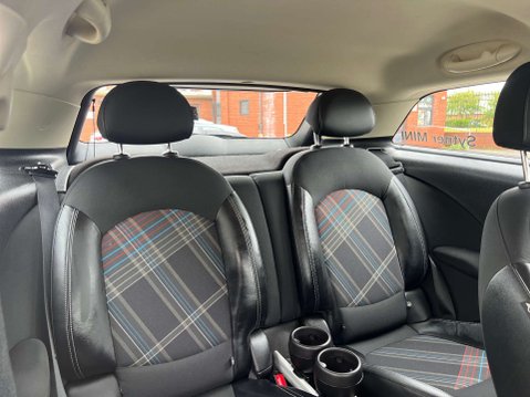 Mini Paceman 1.6 Paceman Cooper D 3dr 23