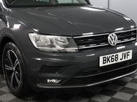 Volkswagen Tiguan SE NAV TSI 25