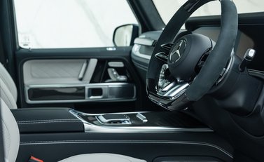 Mercedes-Benz G Class AMG G 63 MAGNO EDITION 13