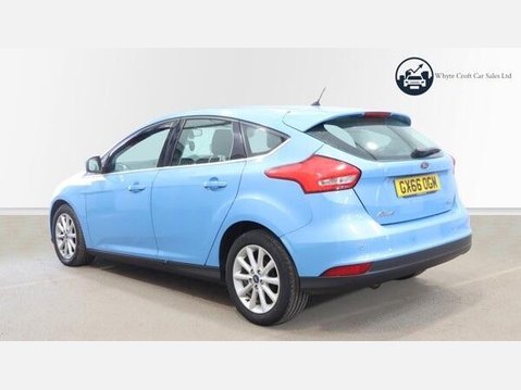 Ford Focus 1.0T EcoBoost Titanium Euro 6 (s/s) 5dr 3