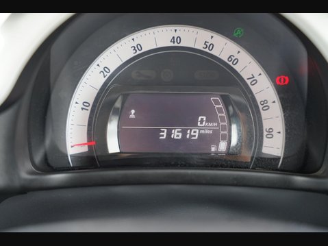 Renault Twingo 1.0 SCe Dynamique Euro 6 (s/s) 5dr 21