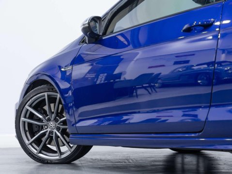 Volkswagen Golf 2.0 TSI BlueMotion Tech R Hatchback 3dr Petrol Manual 4Motion Euro 6 (s/s) 28