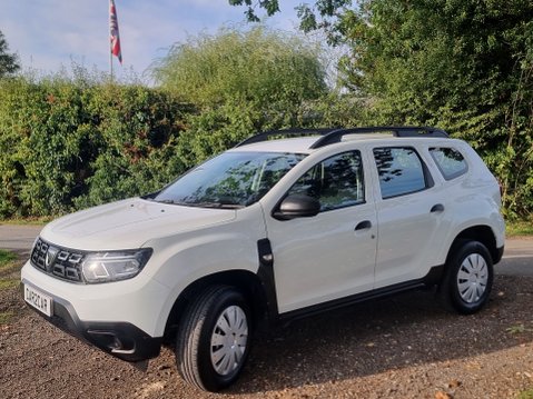 Dacia Duster ESSENTIAL TCE 9