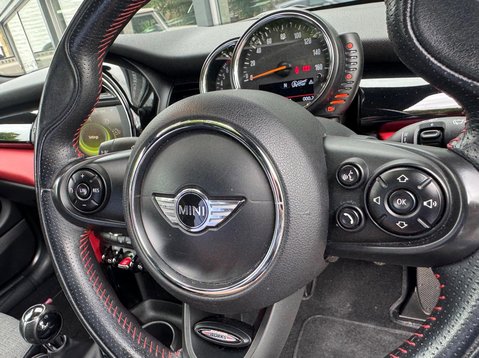 Mini Hatch COOPER S 25