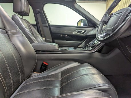 Land Rover Range Rover Velar 3.0 Range Rover Velar R-Dynamic HSE D300 Auto 4WD 5dr 30