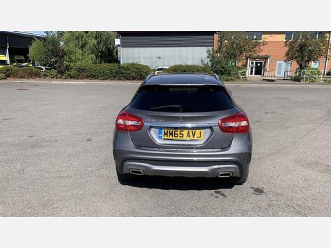 Mercedes-Benz GLA 2.1 GLA200d AMG Line Euro 6 (s/s) 5dr 9