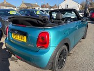 Mini Convertible COOPER 8