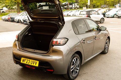 Peugeot 208 PURETECH ALLURE PREMIUM PLUS S/S 35