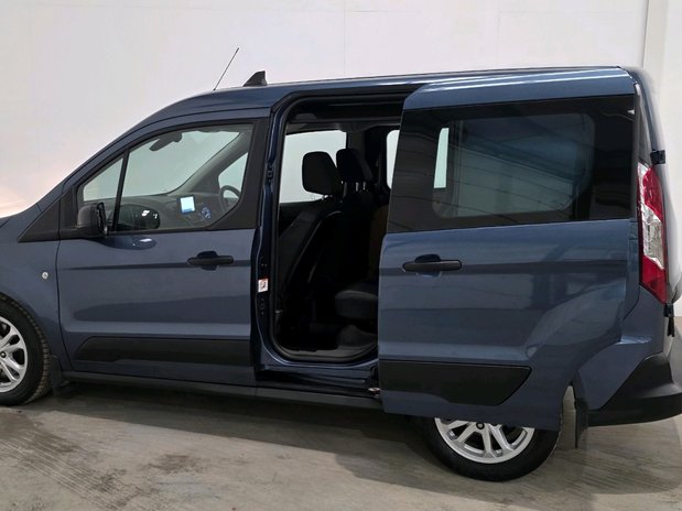 Ford Transit Connect Transit Connect 240 L1 H1 Trend 1.5L 100PS 8 Speed Auto 12